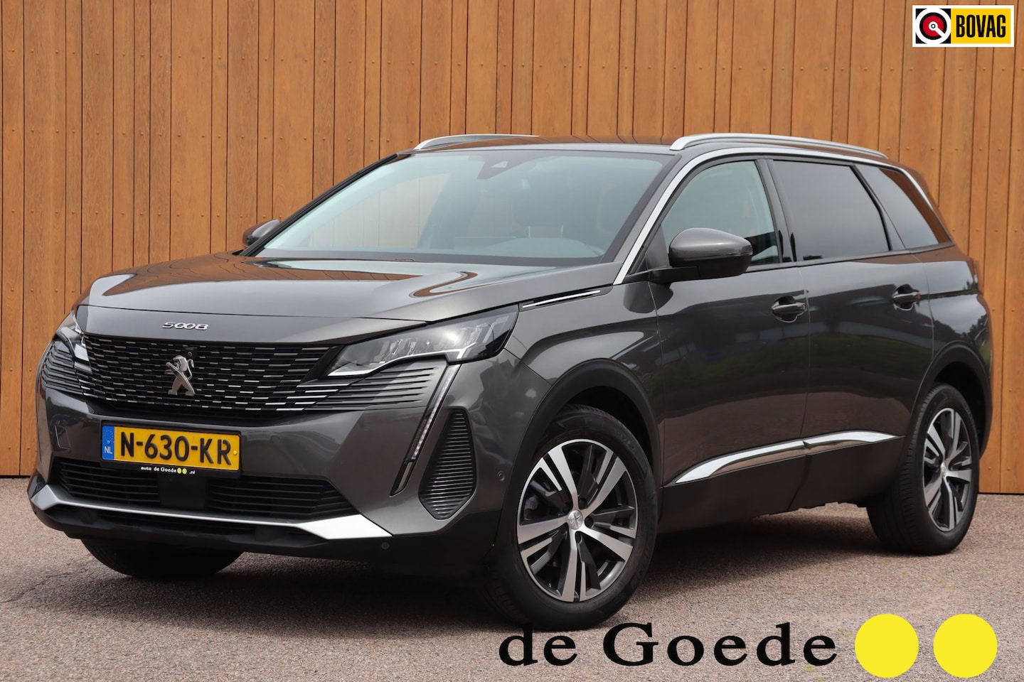 Peugeot 5008 - 1.2 PureTech Blue Lease Allure org.NL trekhaak camera's el.klep stoel.verw Carplay LED - AutoWereld.nl