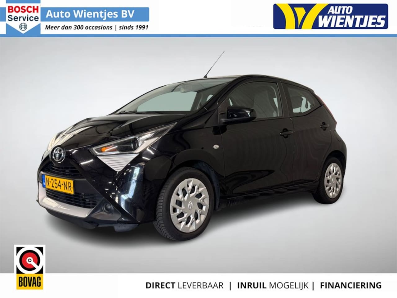 Toyota Aygo - 1.0 VVT-i | X-Play 5-Drs | Airco | Camera | Carplay - AutoWereld.nl