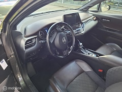 Toyota C-HR - 1.8 Hybrid EXECUTIVE | STOELVERWARMING | PARK. SENSOREN - RIJKLAARPRIJS