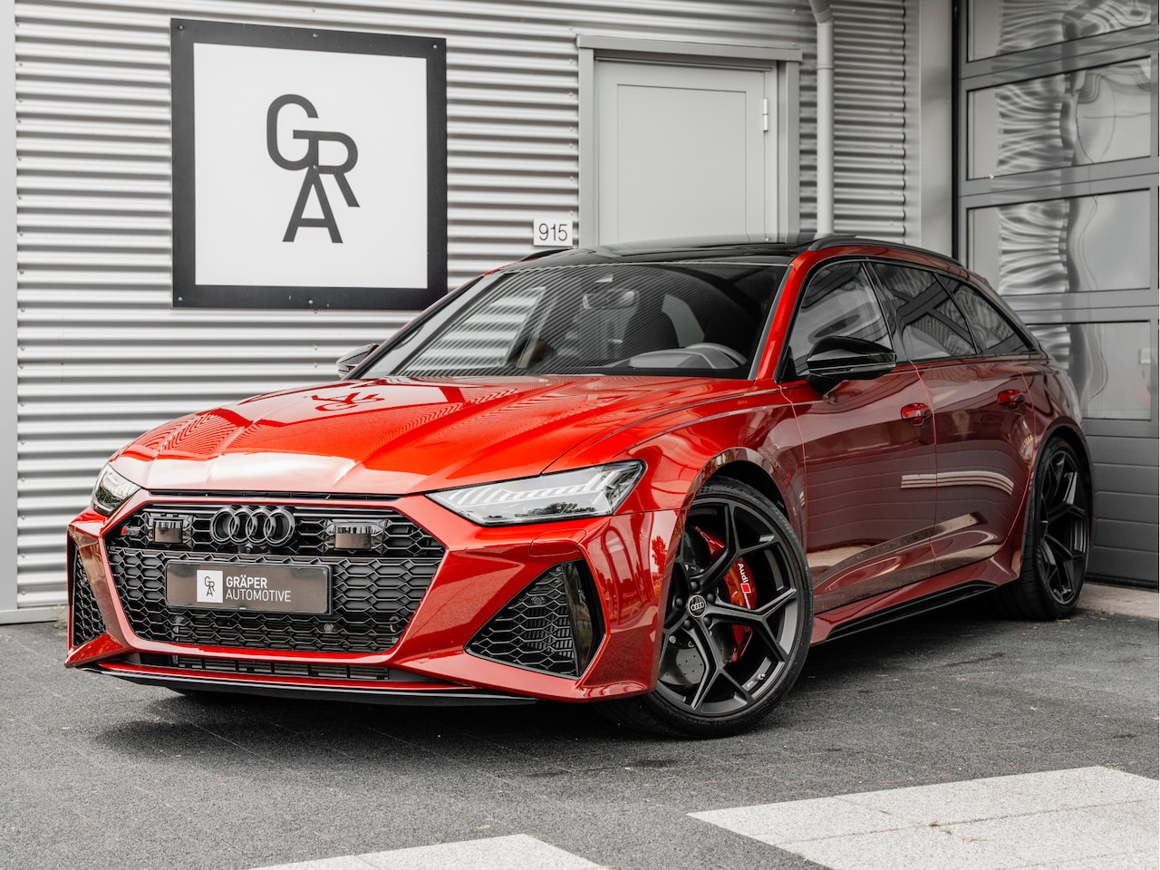 Audi RS6 - Avant RS 6 TFSI PERFORMANCE | GRENADINE | EVENTURI | KERAMIK - AutoWereld.nl