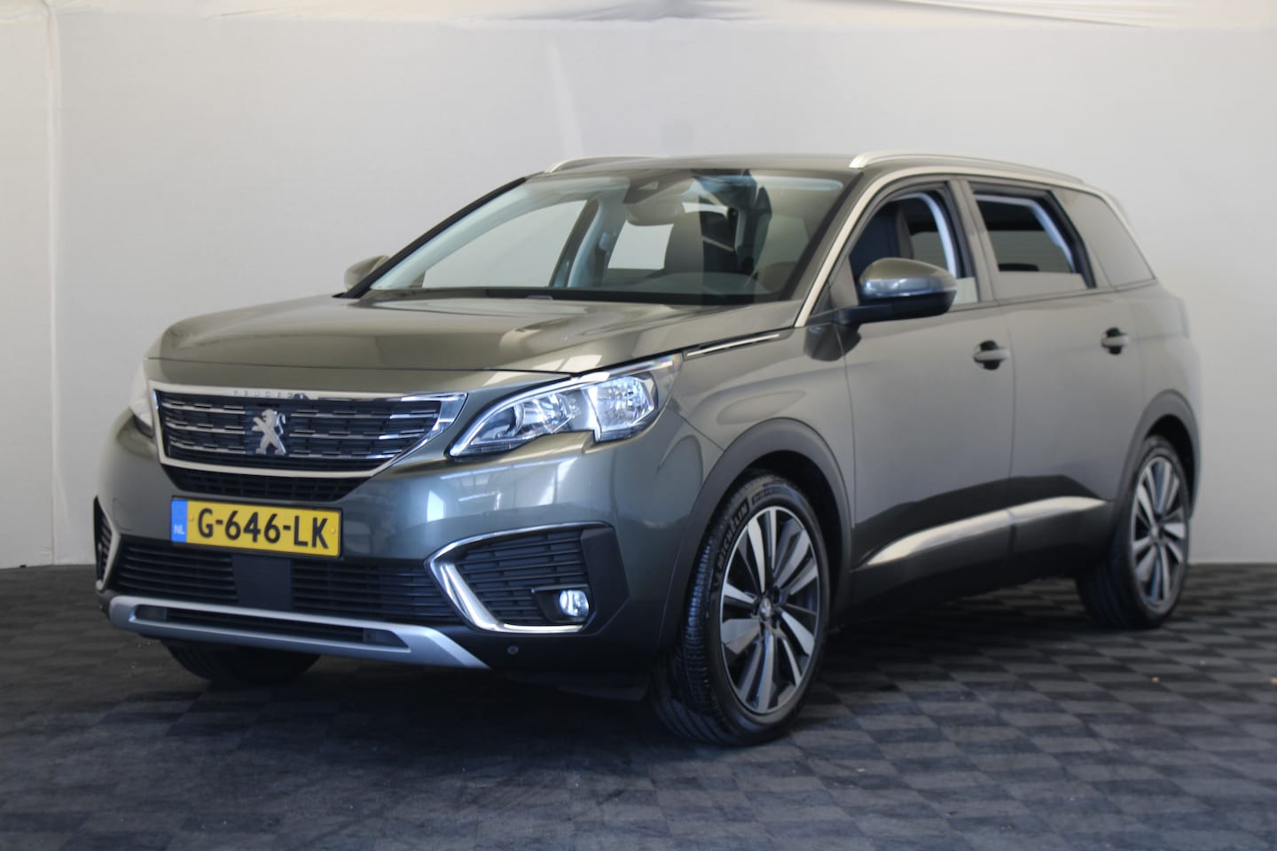 Peugeot 5008 - 1.2 PureTech Blue Lease Premium 1.2 PureTech Blue Lease Premium - AutoWereld.nl