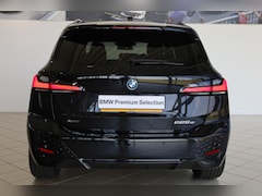 BMW 2-serie Active Tourer - 225e xDrive | M Sportpakket | Comfort Access | Harman/Kardon | Panoramadak | Head-Up Displ