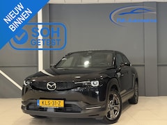 Mazda MX-30 - e-SkyActiv 145 Makoto 36 kWh | Panorama dak | SOH 94% | BOSE geluidsysteem |