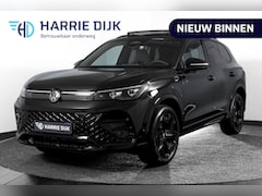 Volkswagen Tiguan - 1.5 eHybrid 272 PK R-Line | Black Style | S/K-panodak | Adapt. Cruise | Stoel-+stuurverw.