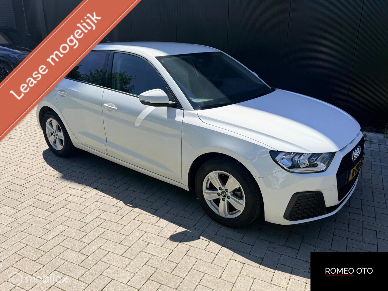 Audi A1 Sportback - 25 TFSI Pro Line 25 TFSI Pro Line - AutoWereld.nl