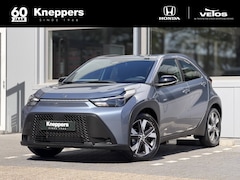 Toyota Aygo X - Hybrid 115 Play + Go Pack Lichtmetalen velgen, Voorstoelen verwarmd, Cruise control, Clima