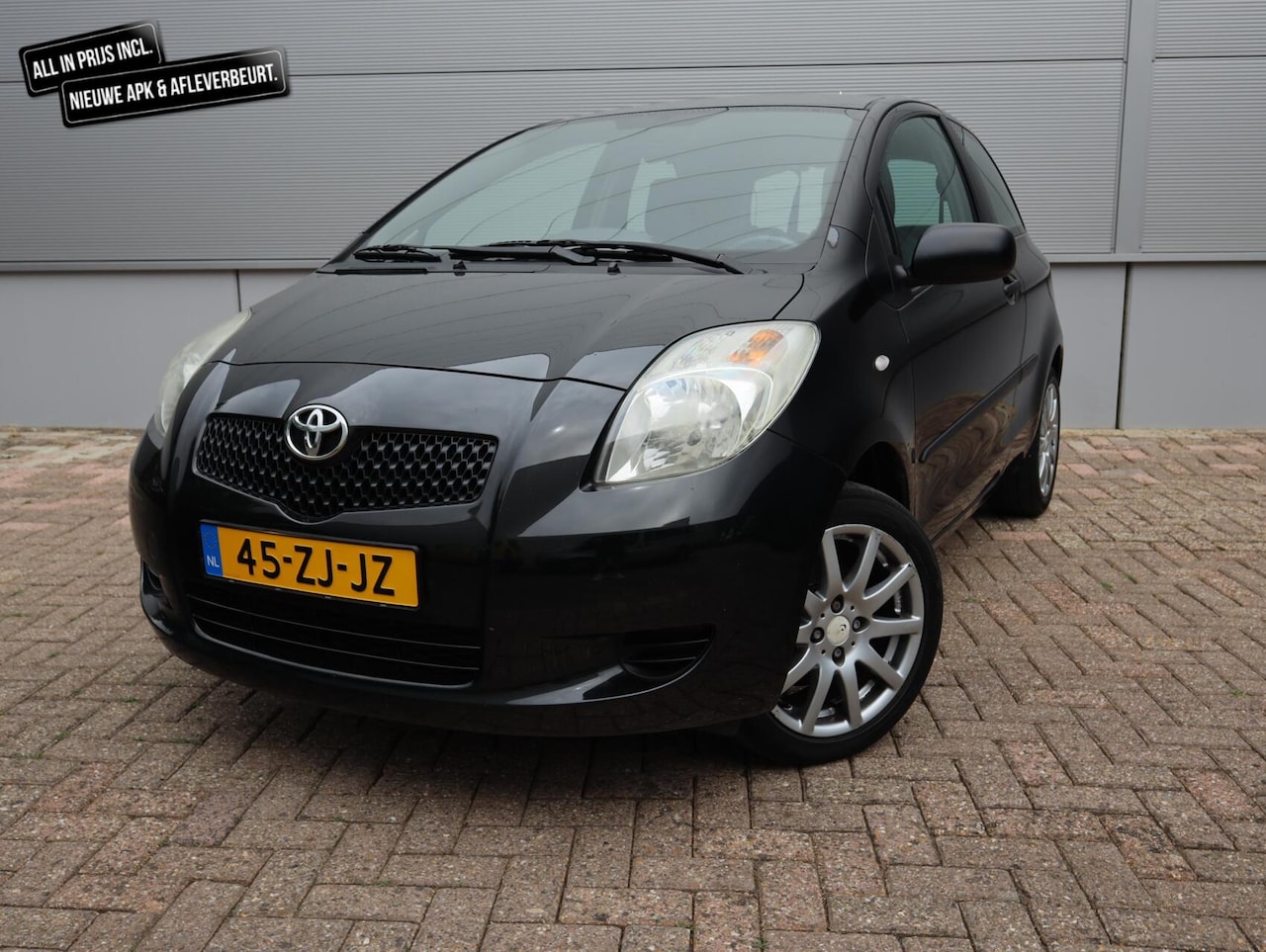 Toyota Yaris - 1.0 VVTi (Vol Opties)Airco Leer 100%onderhouden - AutoWereld.nl