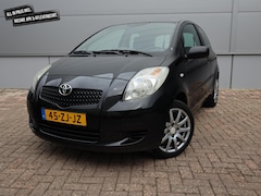 Toyota Yaris - 1.0 VVTi (Vol Opties)Airco Leer 100%onderhouden