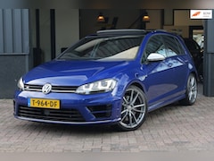 Volkswagen Golf - 2.0 TSI R 4Motion 300PK CarPlay|Pano|19 inch