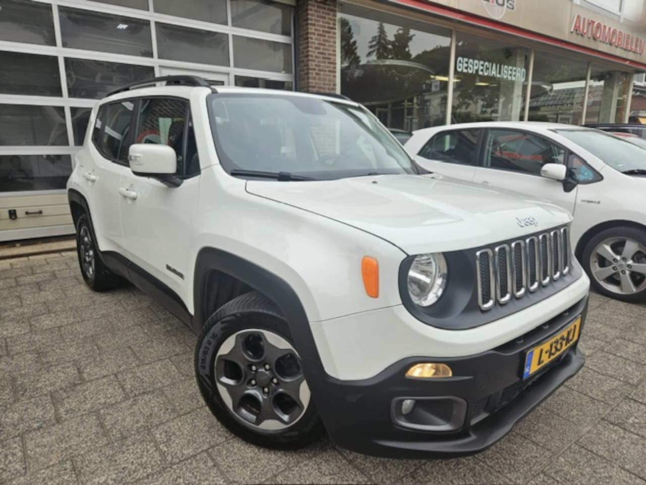 Jeep Renegade - 1.4 MultiAir Longitude Automaat - AutoWereld.nl