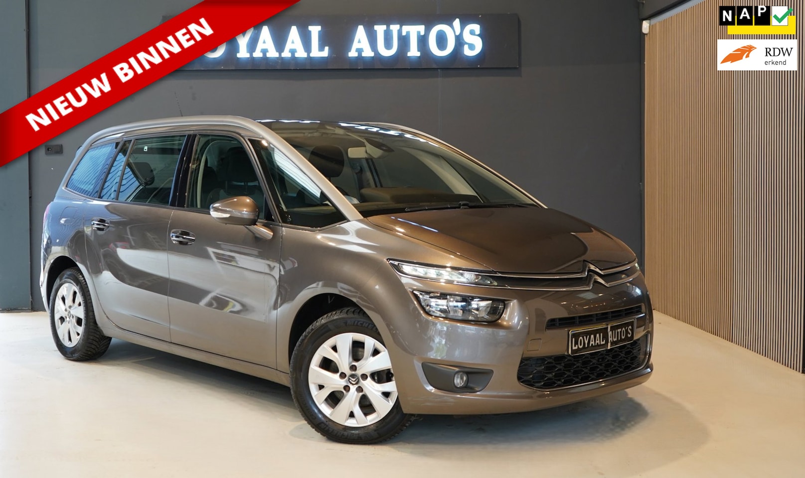 Citroën Grand C4 Picasso - 1.2 PureTech Business | 7P | PDC | TREKHAAK | ACHTERUITRIJCAMERA |NAVI| AIRCO | CRUISE | E - AutoWereld.nl