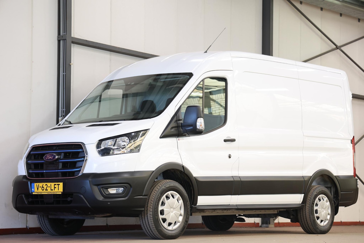 Ford E-Transit - L2H2 Trend 68 kWh - AutoWereld.nl