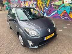 Renault Twingo - 1.2-16V Authentique airco 200dkm nap apk juni 2027 rijd heerlijk leuke auto bj 2010