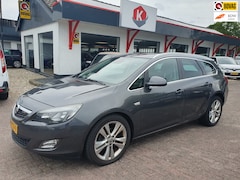 Opel Astra Sports Tourer - 1.4 Turbo Sport LEER/AIRCO BJ 2011