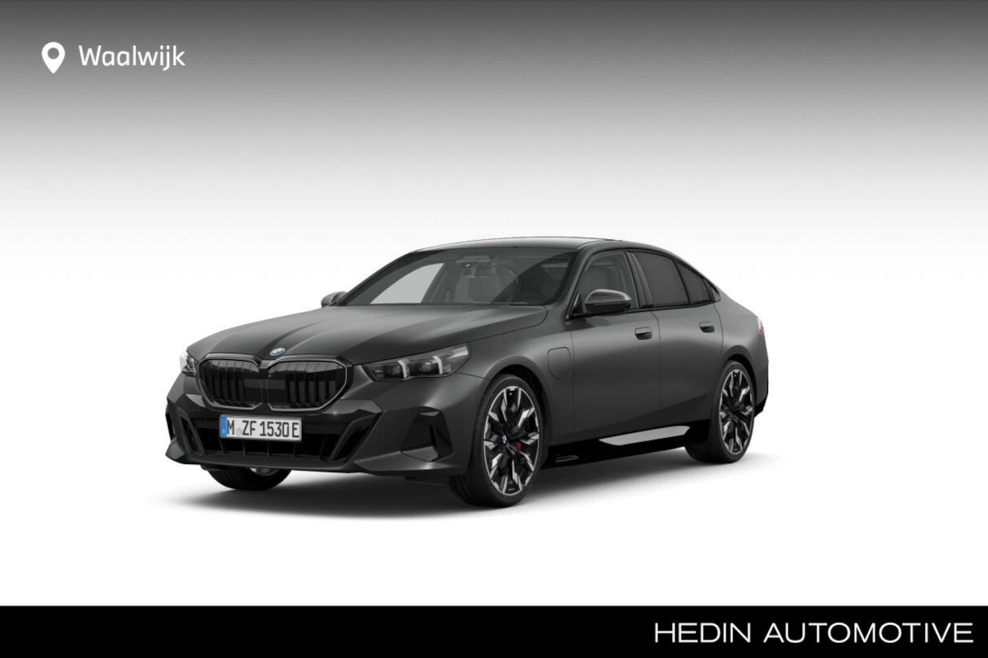 BMW 5-serie - 550e xDrive Frozen deep grey | 21 inch - AutoWereld.nl