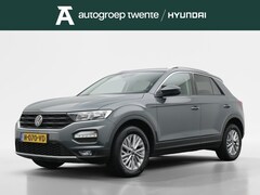 Volkswagen T-Roc - 1.0 TSI Style | ACC | Navi + Carplay | Camera