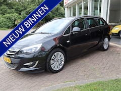 Opel Astra Sports Tourer - 1.4 Turbo Design Edition Keurige Auto
