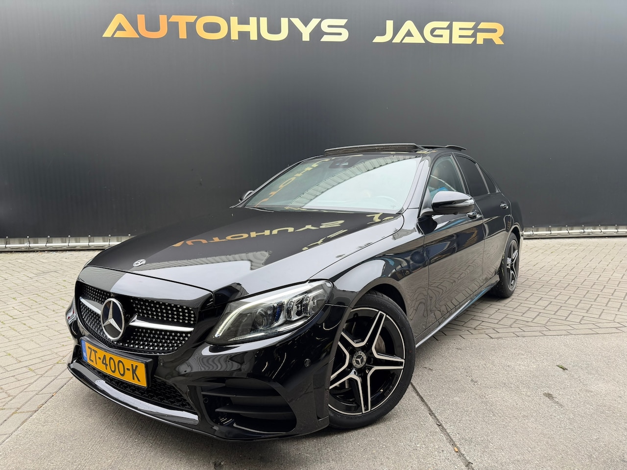 Mercedes-Benz C-klasse - 180 Business Solution AMG Pano 360 Dodehoek Leer - AutoWereld.nl
