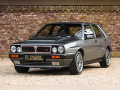 Lancia Delta - HF Integrale 16v "A gem of authenticity - 29.000 kms" In the first paint finish - “Grigio