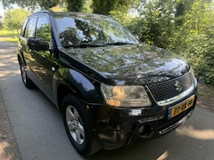 Suzuki Grand Vitara - 2.0-16V Shogun