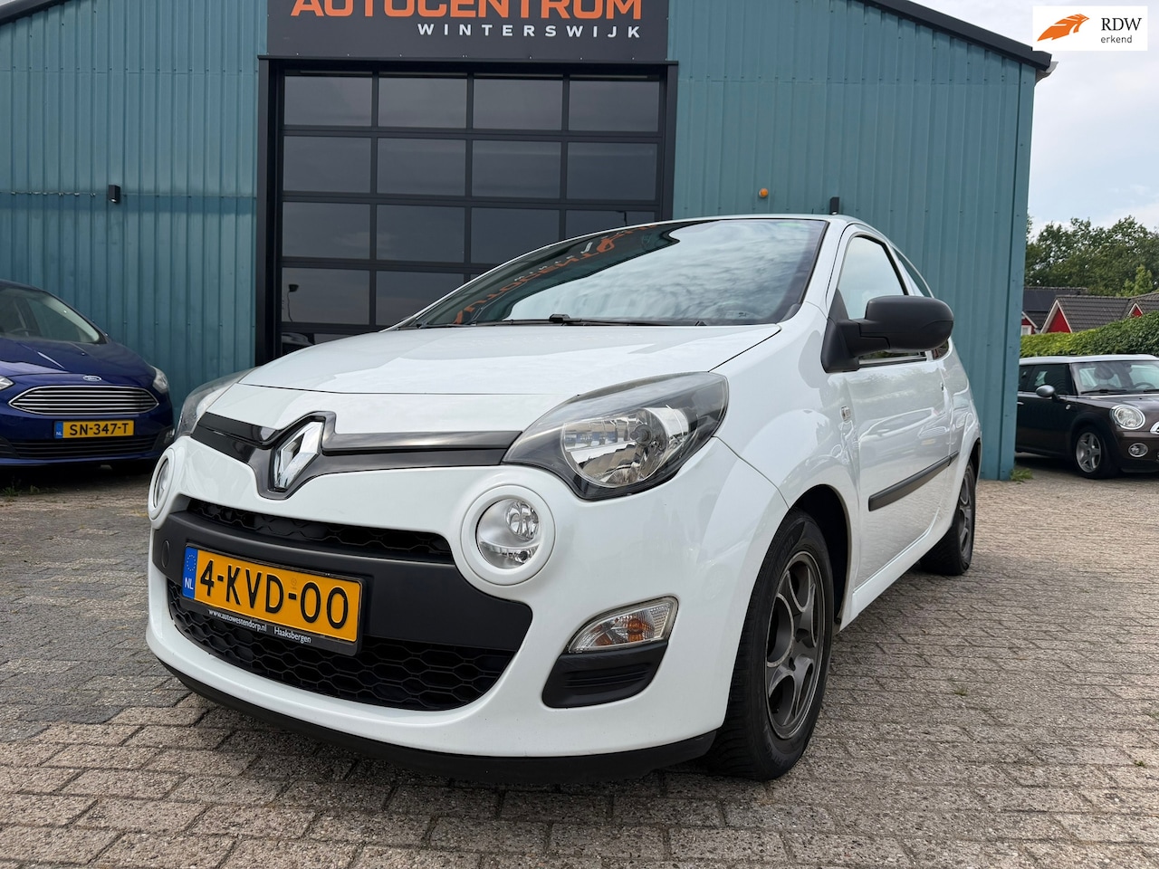 Renault Twingo - 1.2 16V Parisienne NweAPK Airco - AutoWereld.nl
