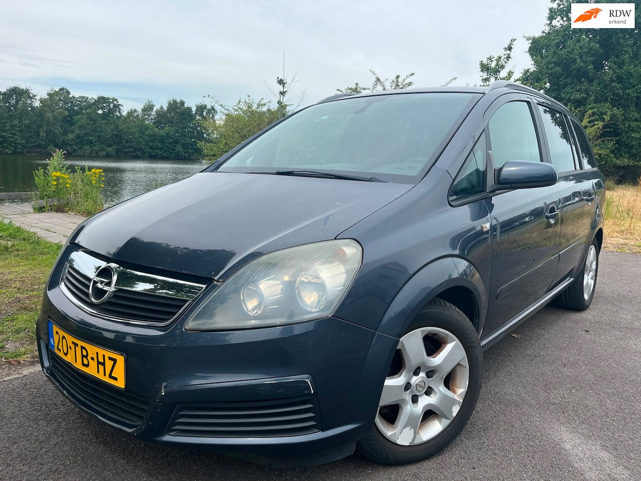 Opel Zafira - 1.9 CDTi Executive | 7p | Automaat - AutoWereld.nl