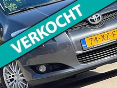 Toyota Auris - 1.6-16V Terra - Magnetic Grey - Stoelverwarming/LMV/AC - Keurig