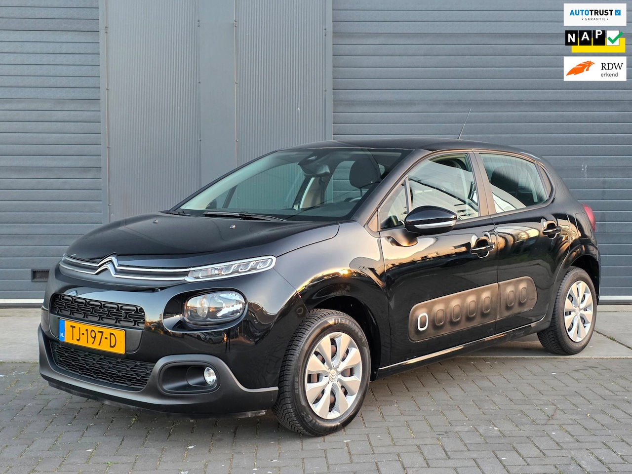 Citroën C3 - 1.2 PureTech S&S Feel |CLIMA|CRUISE|NAVI|PDC - AutoWereld.nl