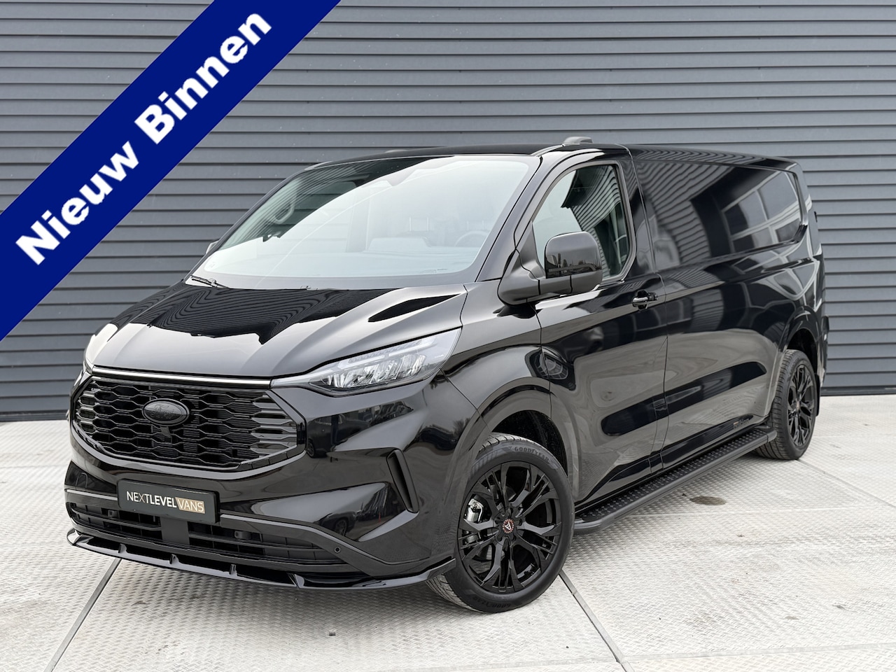 Ford Transit Custom - 340 71KW L2H1 NEXT LEVEL EDITION - AutoWereld.nl