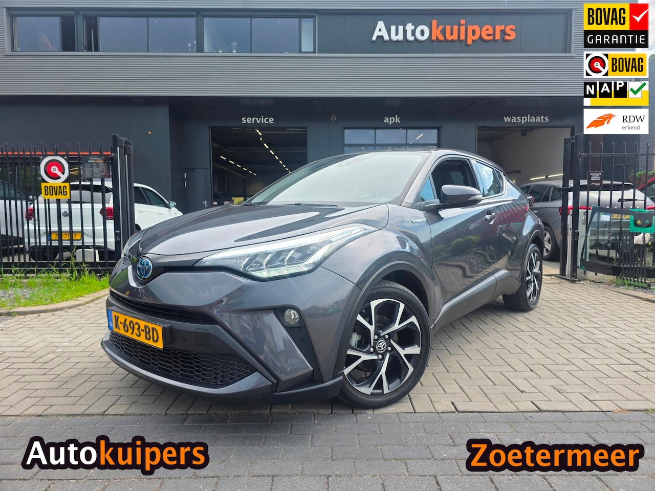 Toyota C-HR - 1.8 Hybrid Dynamic | Met o.a. adaptieve cruise control, lane-assist, navigatie, achteruitr - AutoWereld.nl