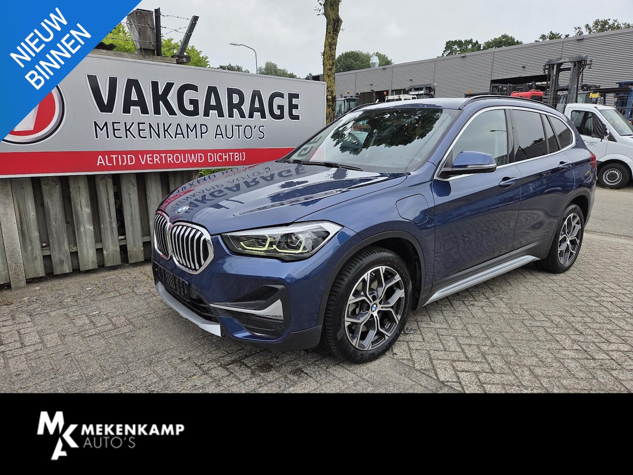 BMW X1 - xDrive25e Executive xLine 18"/Keyless/Memory + stoelverwarming/Camera/Elektrische Klep/LED - AutoWereld.nl