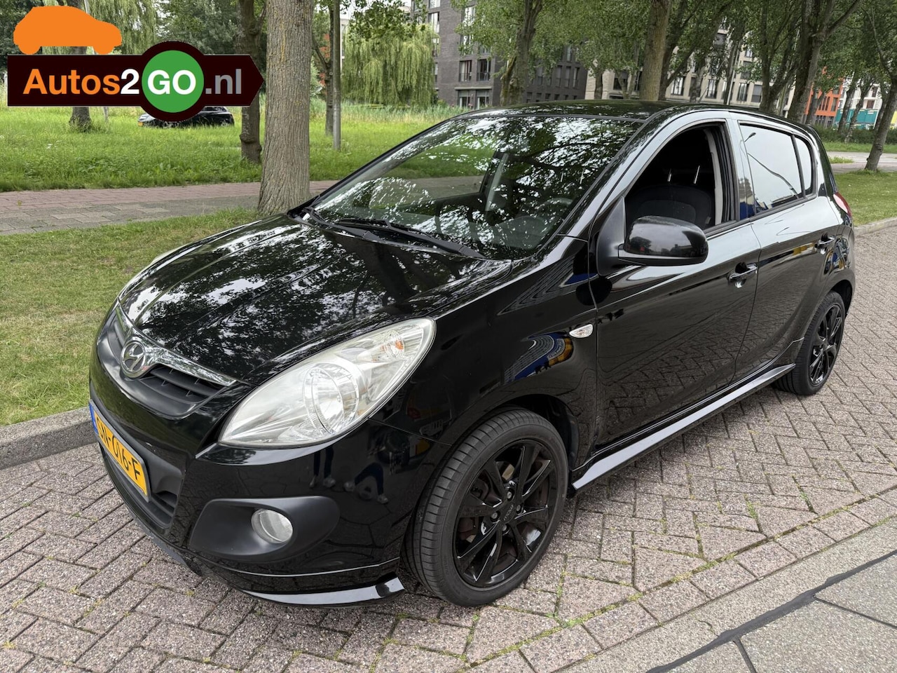 Hyundai i20 - 1.2i Business Edition- Sport - Airco - 5deurs - rijklaar - - AutoWereld.nl