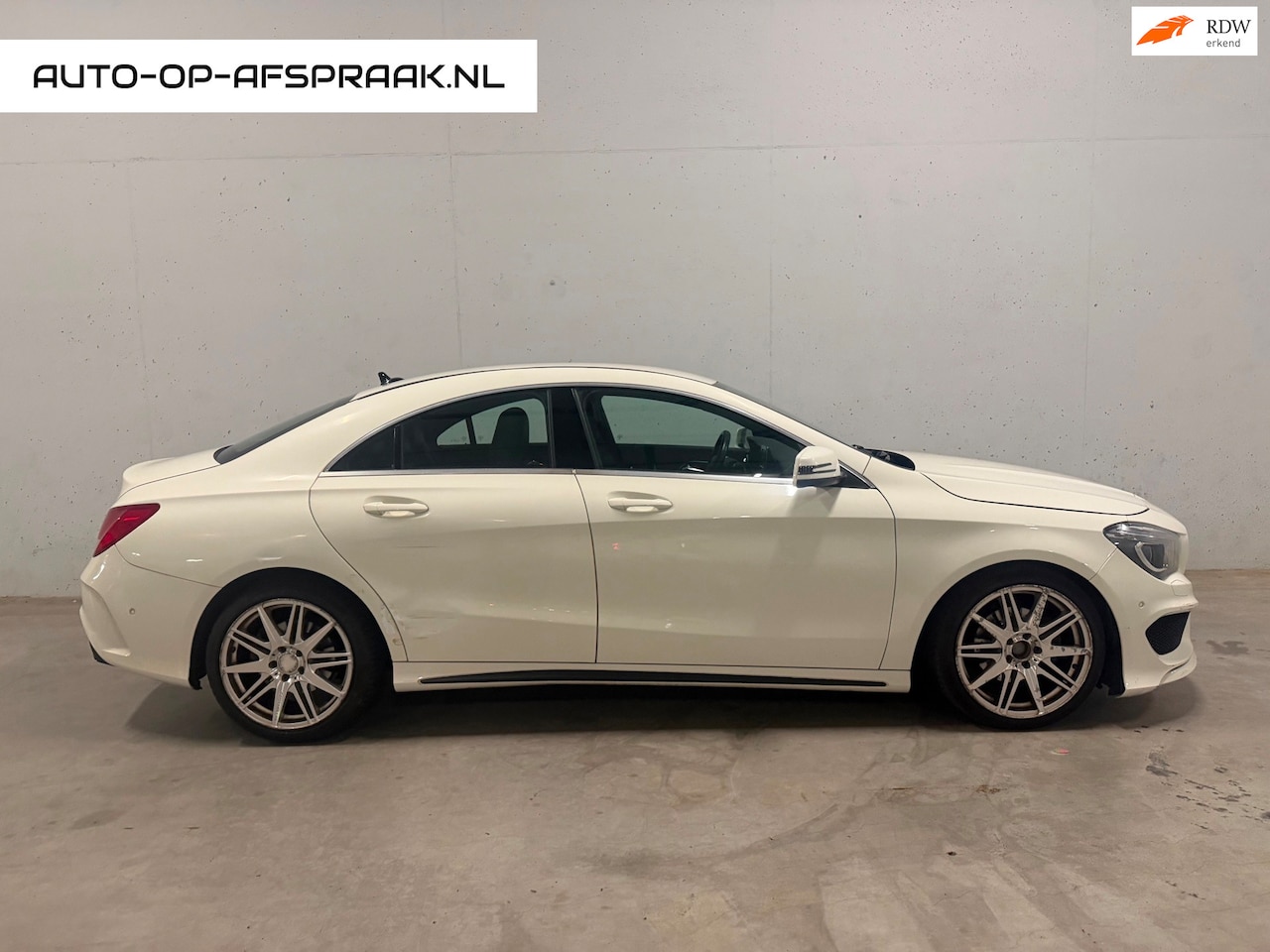 Mercedes-Benz CLA-Klasse - 200 Edition 1 Automaat Navi Leer Airco Cruise - AutoWereld.nl