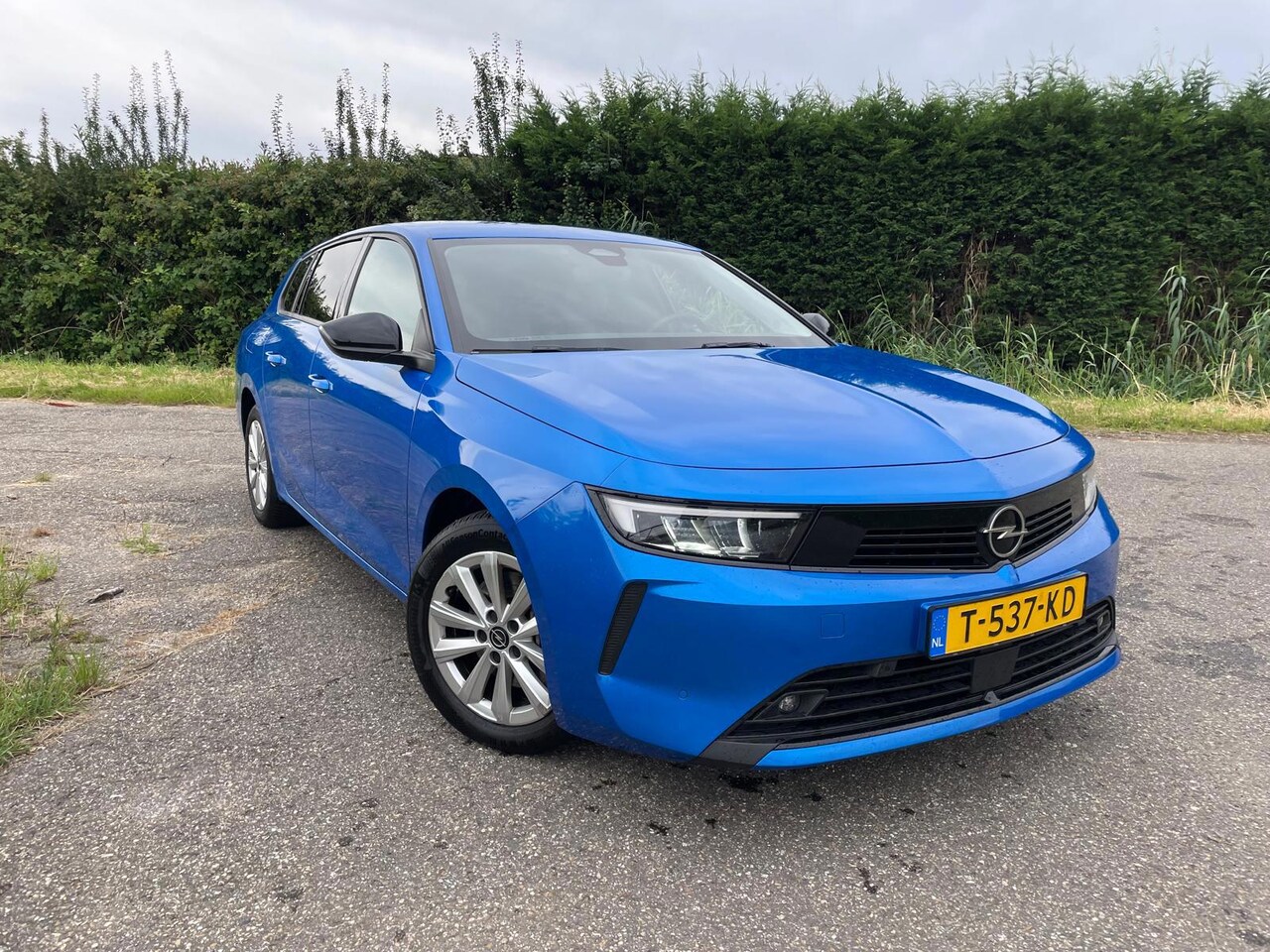 Opel Astra Sports Tourer - 1.2 Business SPORT LED KEYLESS - AutoWereld.nl