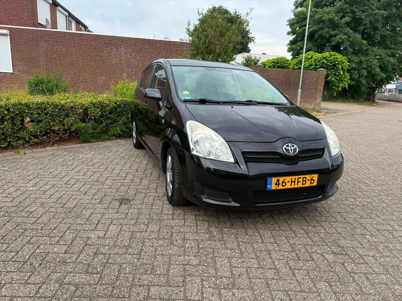 Toyota Verso - 1.6 VVT-i Terra 1.6 VVT-i Terra - AutoWereld.nl