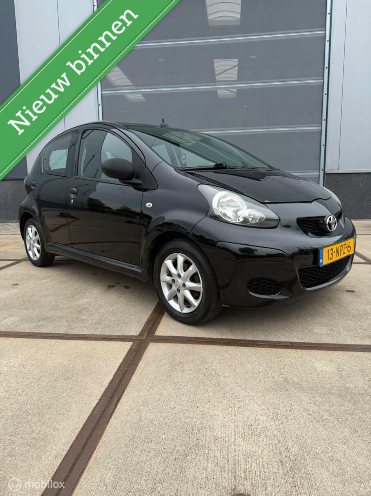 Toyota Aygo - 1.0-12V Cool 1.0-12V Cool - AutoWereld.nl