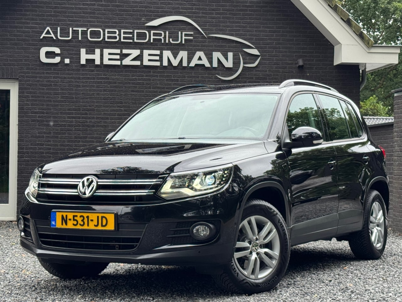 Volkswagen Tiguan - 1.4 TSI Sport&Style Led Xenon Climate Control MF Stuurwiel Navigatie Stoelverw - AutoWereld.nl