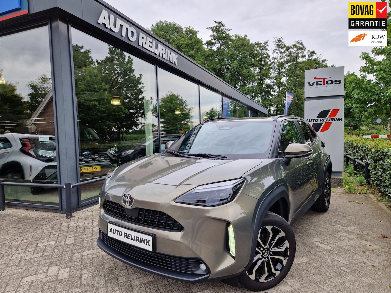 Toyota Yaris Cross - 1.5 Hybrid 115 STYLE COMFORT/STOEL-/STUUR EN VOORRUITVERW/KEYLESS - AutoWereld.nl