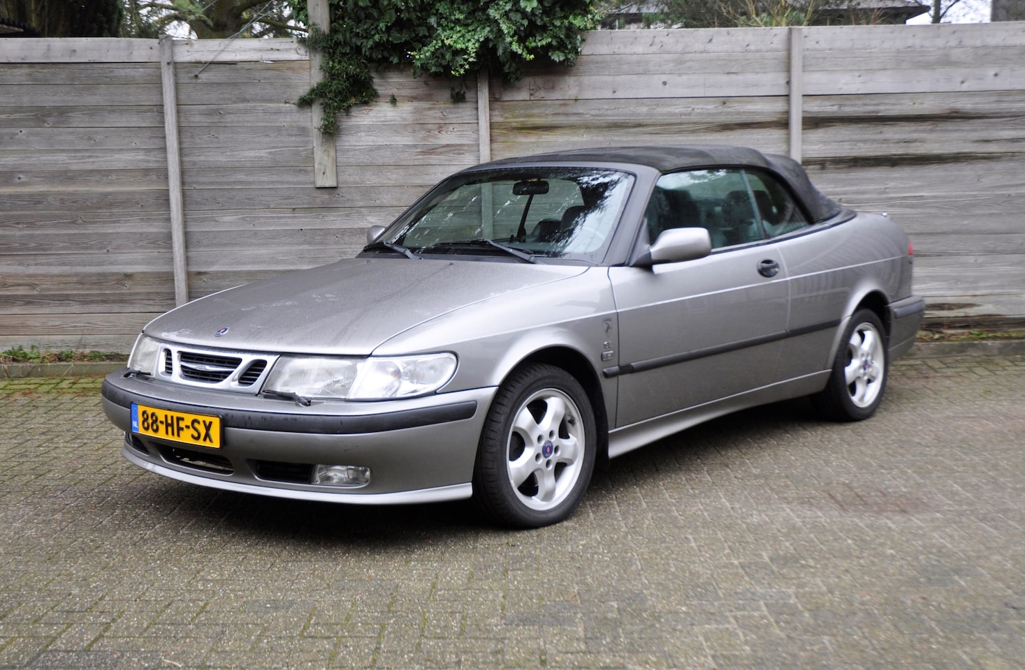 Saab 9-3 Cabrio - 2.0 Turbo Senses Edition in zeer goede staat met LPG ! voor goedkoop rijden! - AutoWereld.nl