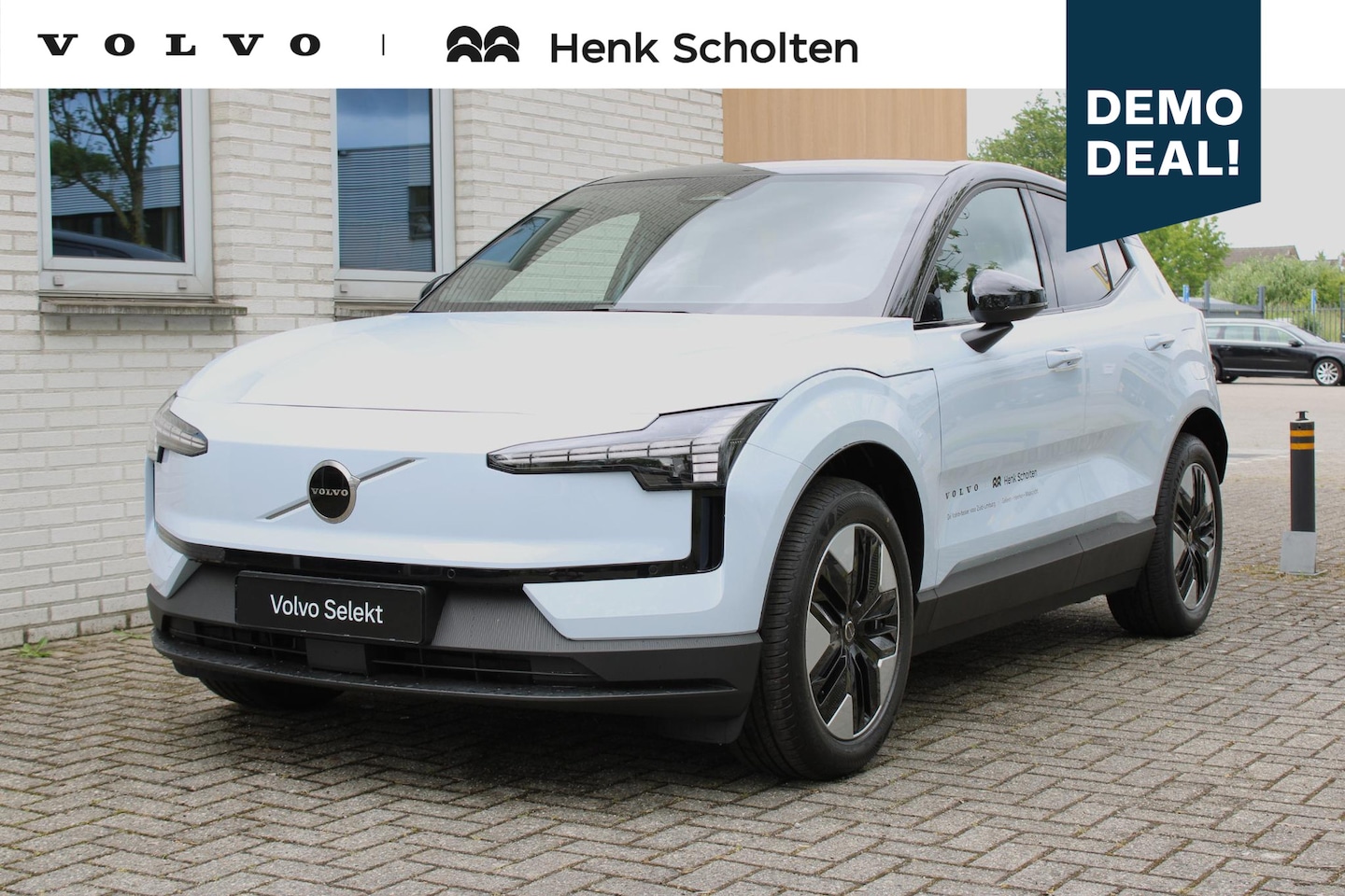 Volvo EX30 - P5 Long Range Plus Europa 69 kWh Android Auto/Apple CarPlay | Blind Spot | Verwarmbare Voo - AutoWereld.nl
