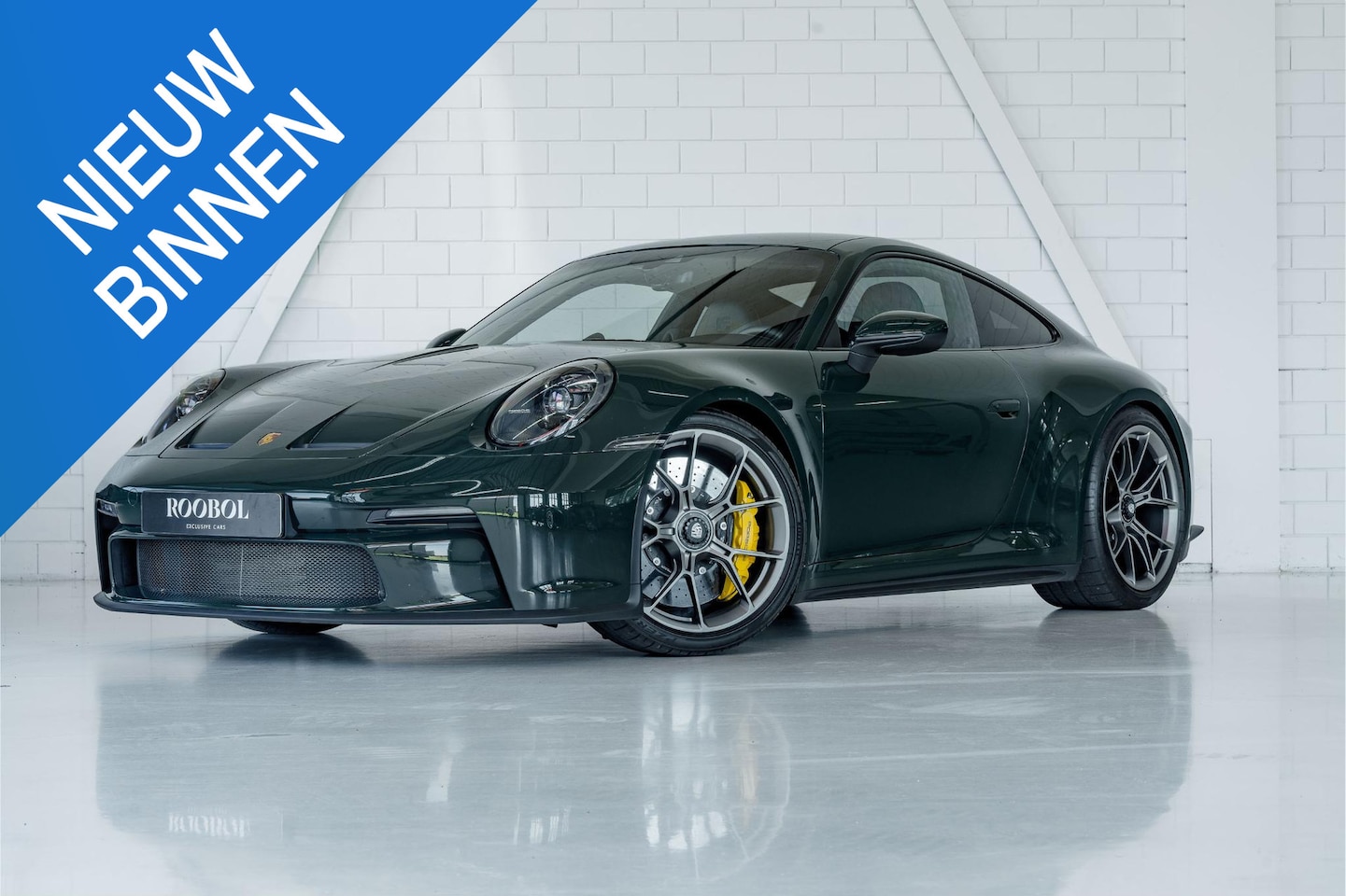 Porsche 911 - 4.0 GT3 Touring l Kuipstoelen l PTS Brewster Green | Keramisch l Bose l - AutoWereld.nl