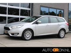 Ford Focus Wagon - 1.0 Titanium Edition Stuur&Stoelverwarming Navigatie