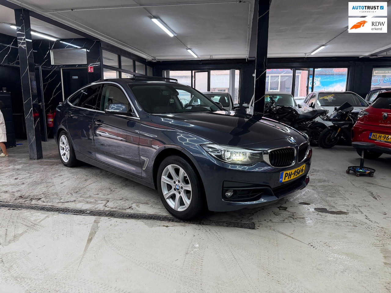 BMW 3-serie Gran Turismo - 320i Corporate Lease High Executive 320i Corporate Lease High Executive - AutoWereld.nl