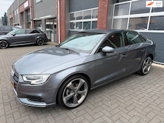 Audi A3 Limousine - 1.5 TFSI 150PK LED PDC Stoelverw 62DKM