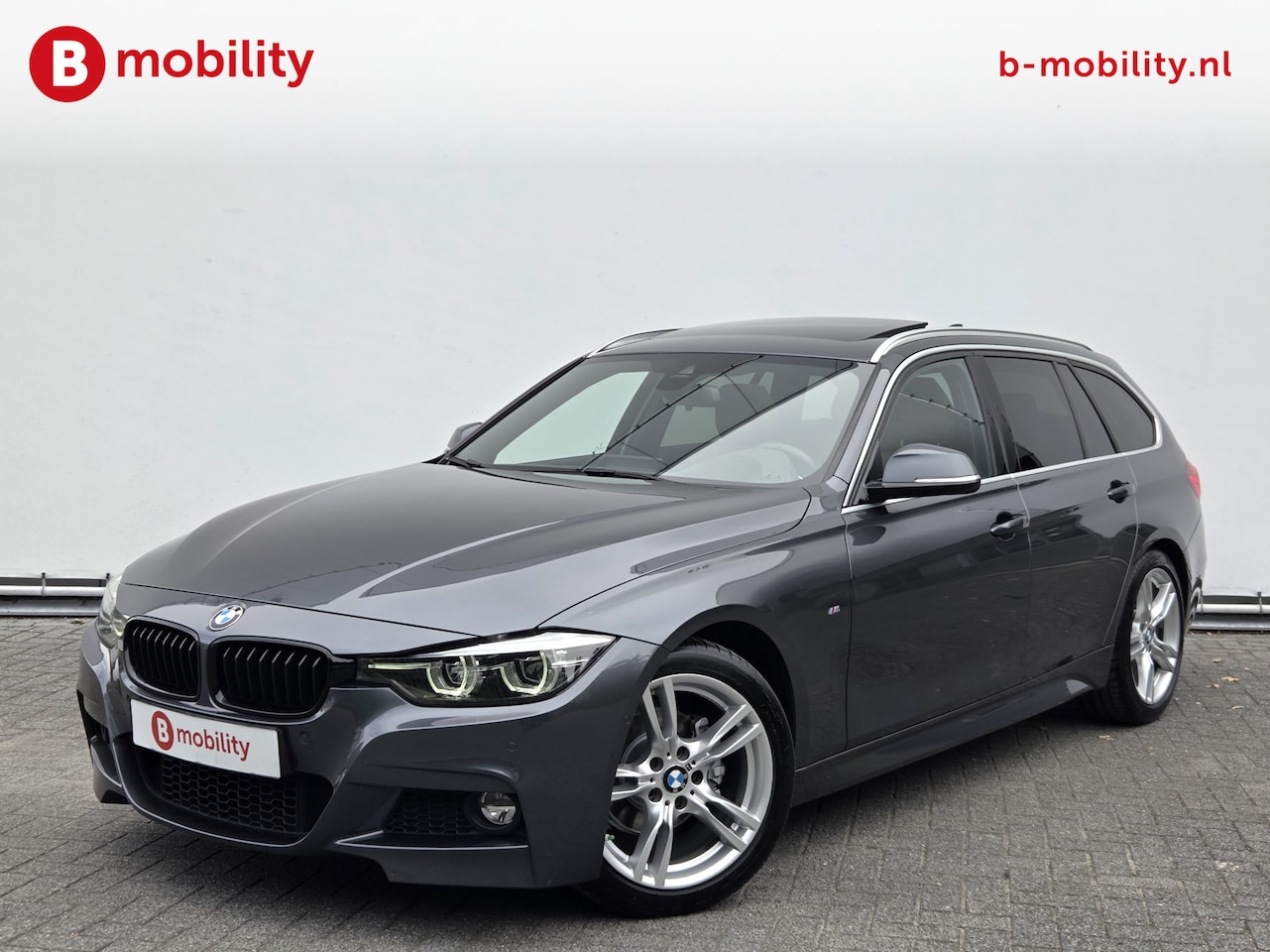 BMW 3-serie Touring - 320i High Executive M-Sport Trekhaak 1800kg Panoramadak Apple CarPlay NL Auto! | Head-Up | - AutoWereld.nl