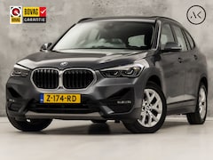 BMW X1 - xDrive25e High Executive 221Pk Automaat (PANORAMADAK, DEALER ONDERHOUDEN, M STUUR, GROOT N