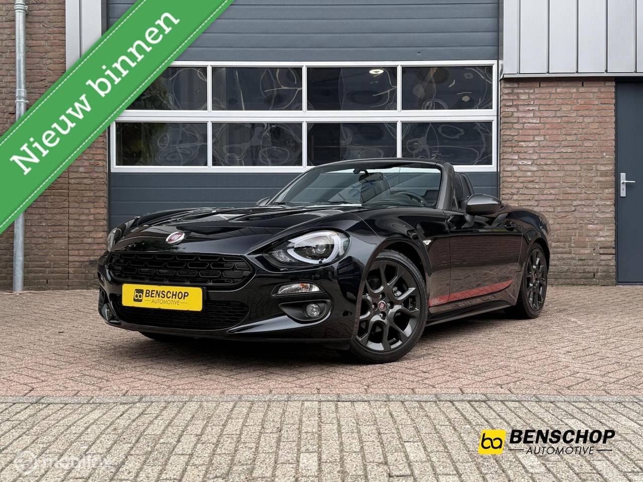 Fiat 124 Spider - 1.4 MultiAir Turbo Lusso Sport Leer Navi Camera Bose Slechts 9000 km! - AutoWereld.nl