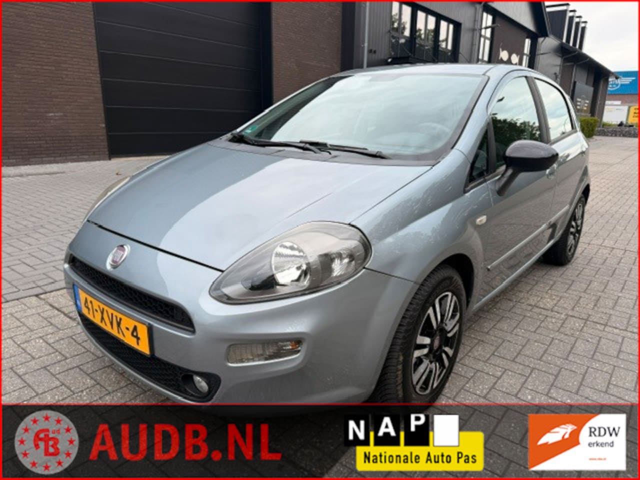 Fiat Punto Evo - 0.9 TwinAir Easy| 5 DEURS| SPORT VLG.|NWE.APK| - AutoWereld.nl