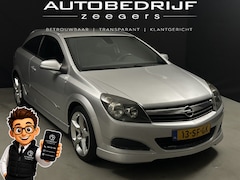 Opel Astra GTC - 1.6 Executive *OPC*Navi*Well-Kept