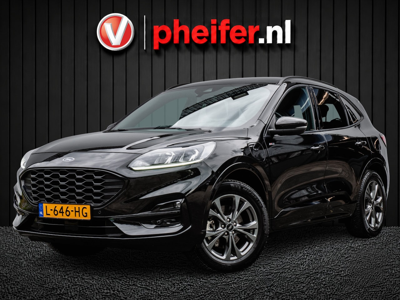 Ford Kuga - 2.5 PHEV 225pk ST-Line Trekhaak/ Camera/ Carplay/ Cruise control/ DAB+ - AutoWereld.nl